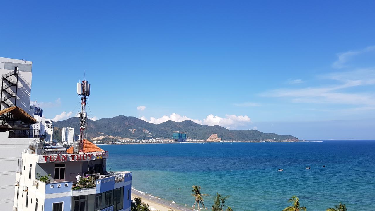 芽庄伏尔加酒店 外观 照片